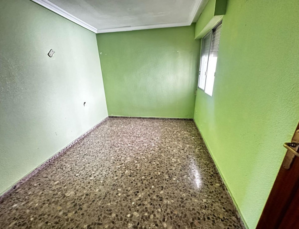 Piso en venta en calle Comunidad Valenciana