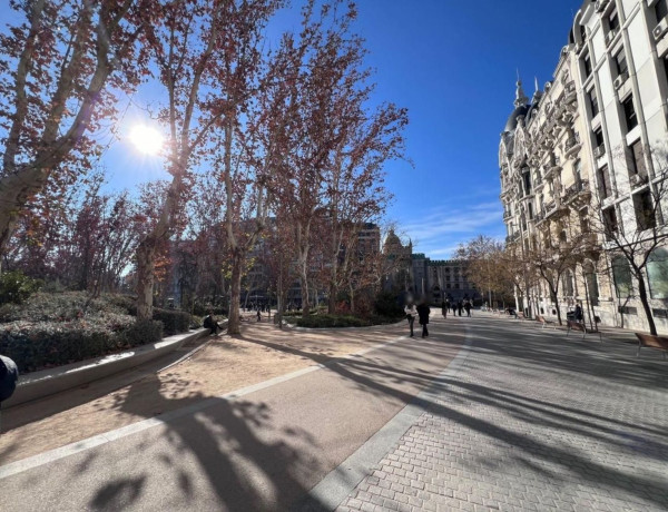 Piso en venta en plaza de España