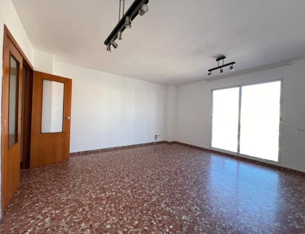 Piso en venta en Núcleo Urbano