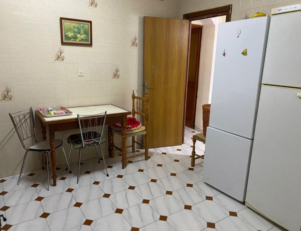 Piso en venta en calle Concepción Rodríguez Garzón