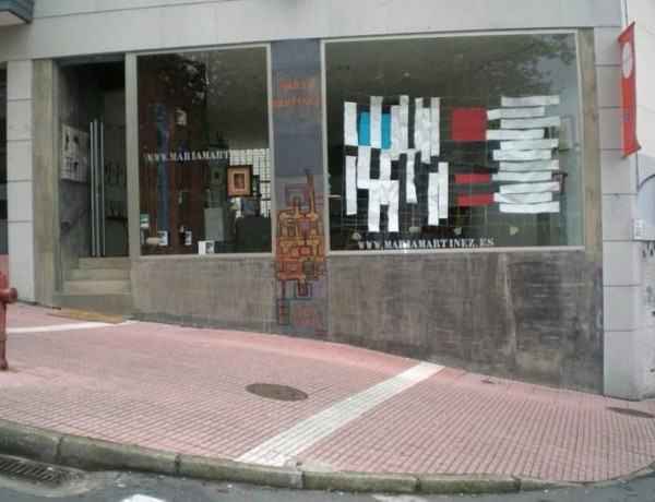 Local en venta en calle Rafael Dieste, 1