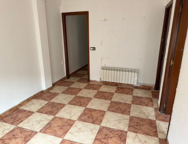 Piso en venta en calle Hornija