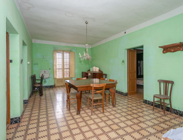 Casa de pueblo en venta en calle de Sant Genís