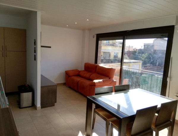 Piso en venta en calle Roses