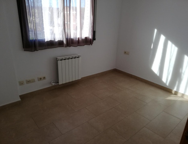 Piso en venta en calle Roses