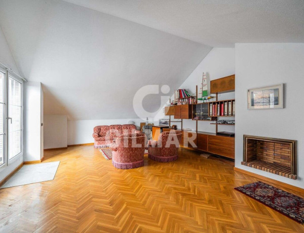 Casa o chalet independiente en venta en calle Danubio