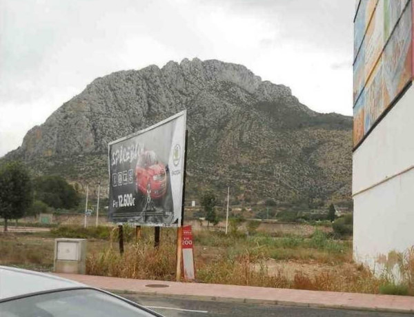 Terreno en venta en avenida Alacant