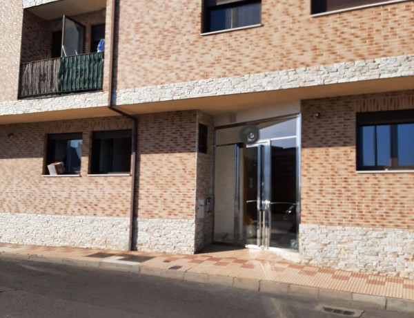 Piso en venta en calle llanos de nava