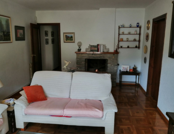 Piso en venta en avenida dels Comtes de Pallars, 40