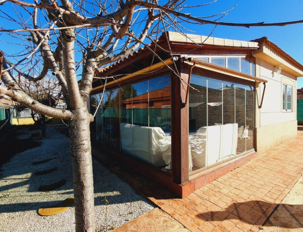 Casa o chalet independiente en venta en calle de la Fuente Valdoma