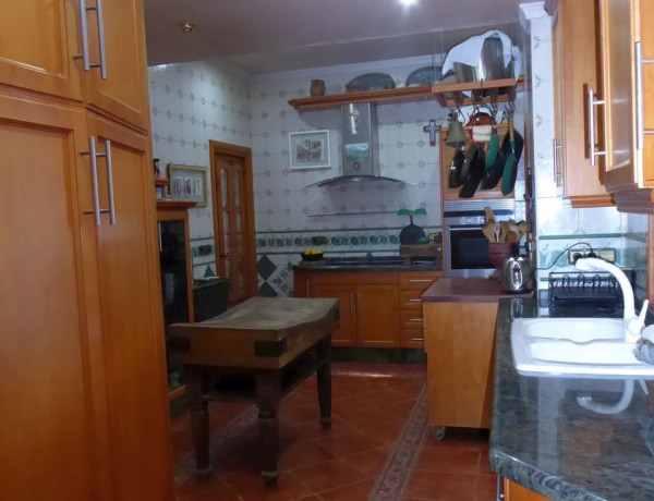 Casa o chalet independiente en venta en avenida La Parata