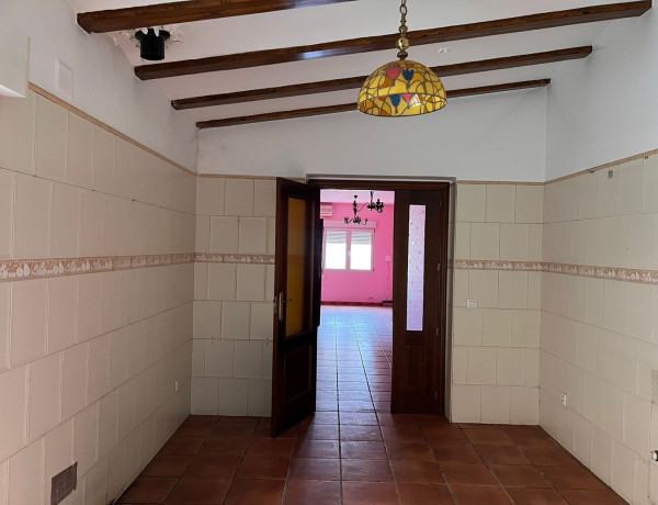 Chalet adosado en venta en CL Revoltosa, 21