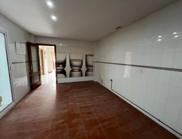 Chalet adosado en venta en via Lactea