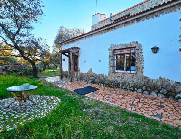 Finca rústica en venta en Higuera de la Sierra