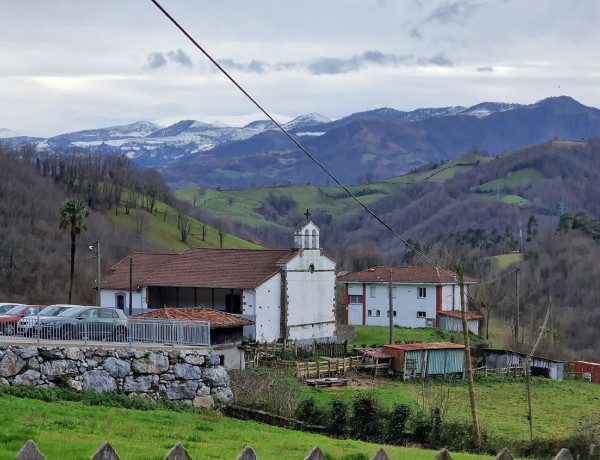 Chalet adosado en venta en Lugar Gallegos, 43