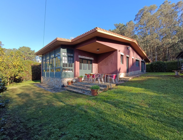 Casa o chalet independiente en venta en Mera-Serantes