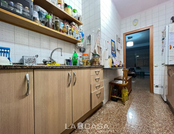 Piso en venta en El Castell-Poble Vell