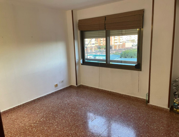 Piso en venta en calle Biólogo Konrad Lorenz