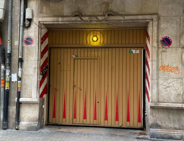 Garaje en venta en calle del Conde de Altea