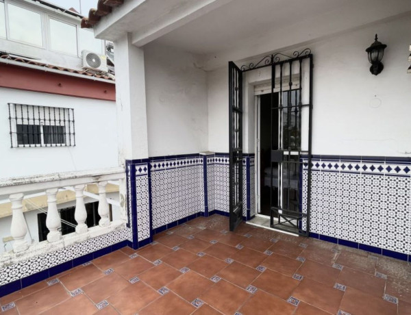 Chalet adosado en venta en Avenida de las Ciencias