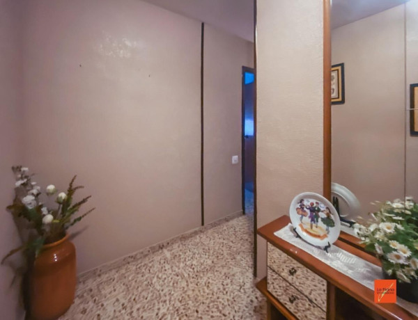 Piso en venta en calle Góngora