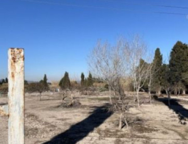 Terreno en venta en Monserrat