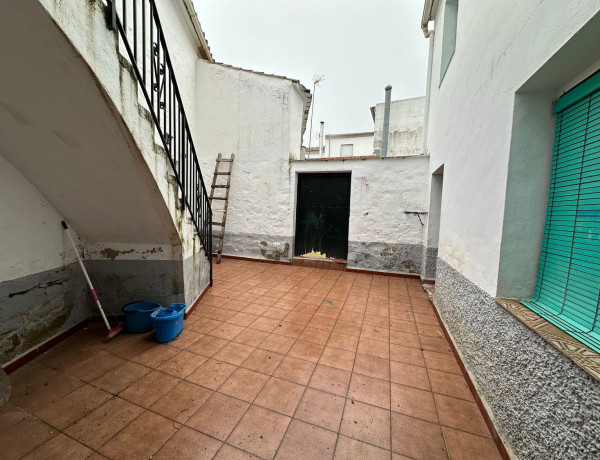 Chalet adosado en venta en calle Virgen de Guadalupe