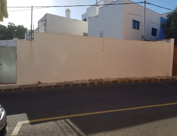 Terreno en venta en Calvo Sotelo, 31