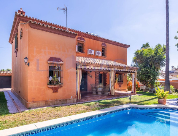 Casa o chalet independiente en venta en Las Almenas