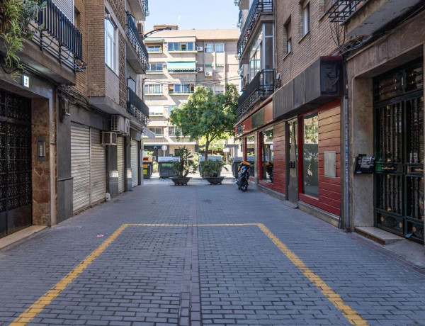 Piso en venta en calle Maestro Lecuona