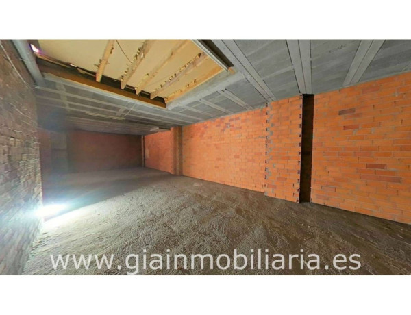 Local en venta en calle de Zaragoza, 4