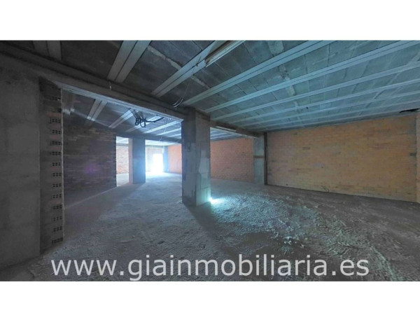 Local en venta en calle de Zaragoza, 4