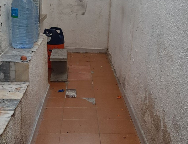 Piso en venta en Serafi Pitarra, 4