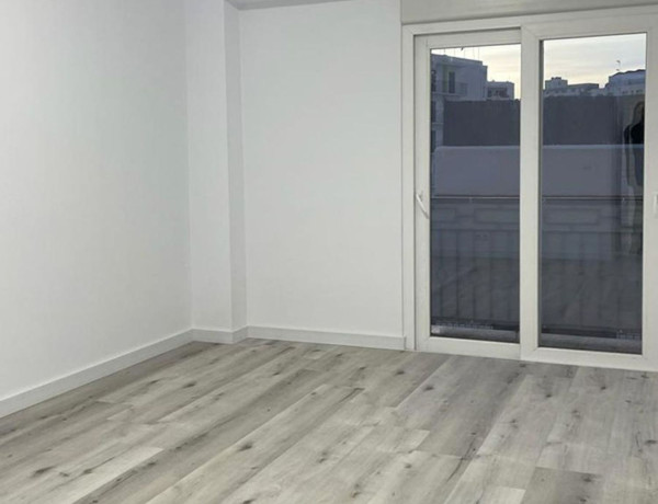 Piso en venta en calle Ramon y Cajal