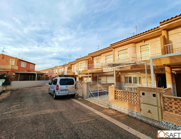 CHALET ADOSADO EN LOS NAREJOS