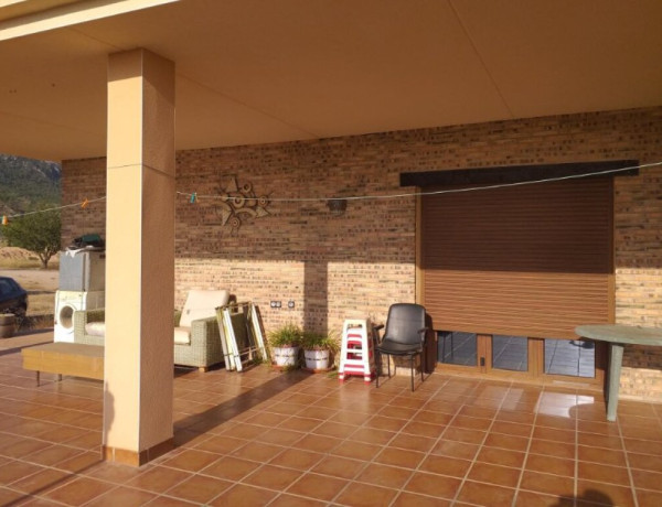 Country house For sell in Yecla in Murcia 