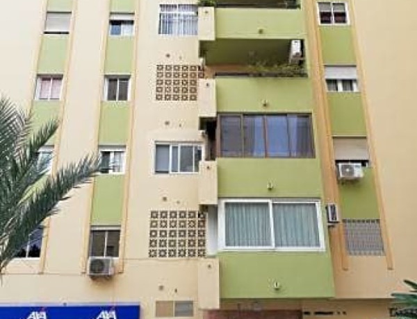 VIVIENDA EN PLENO CENTRO DE TORREMOLINOS MALAGA