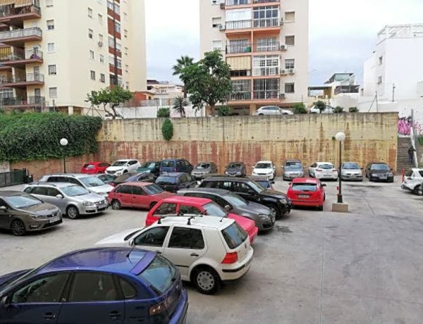 VIVIENDA EN PLENO CENTRO DE TORREMOLINOS MALAGA