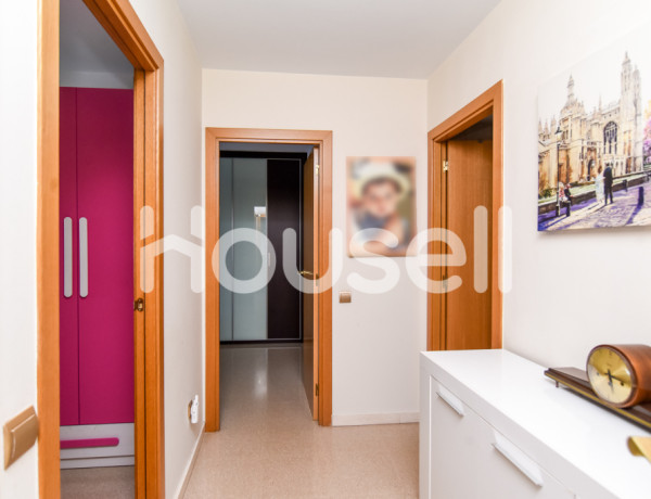 Piso en venta de 133 m² Plaza de la Mediterránea, 08223 Terrassa (Barcelona)