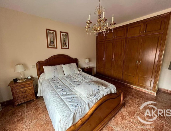 Town house For sell in Cogolludo in Guadalajara 