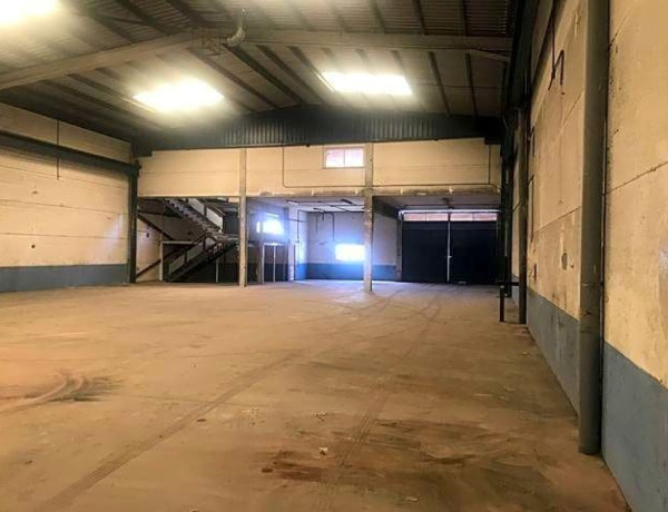 Nave Industrial en venta en Parla