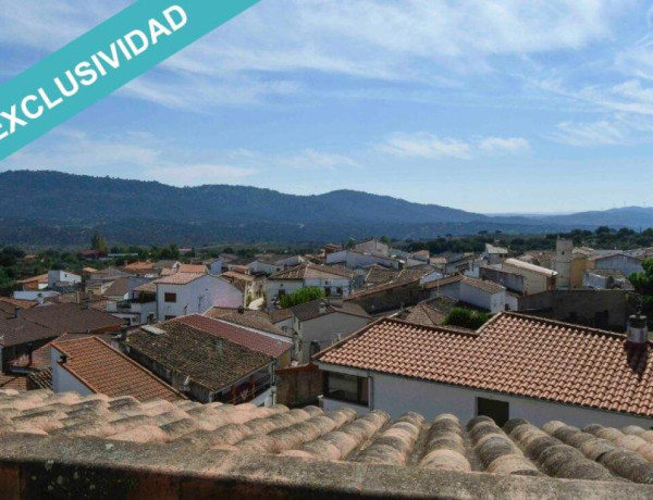 Palacete señorial para entrar a vivir a sólo 12 km de la ciudad medieval de Plasencia y a sólo 2 horas y media de Madrid..