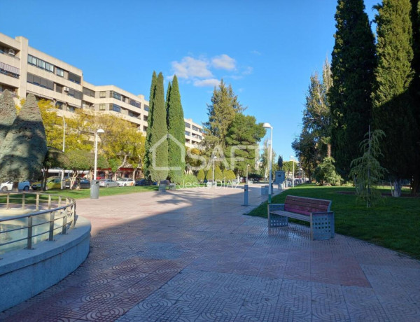 CENTRO TORREON URB.CERRADA,PISCINA,GARAJE,TRASTERO