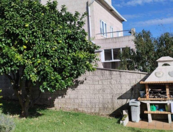 Magnífica casa / chalet independiente en zona idílica de Vilagarcía de Arosa