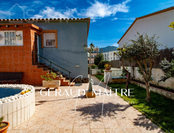 Casa de 2 habitaciones, jardin, garaje en Mas Oliva, Roses