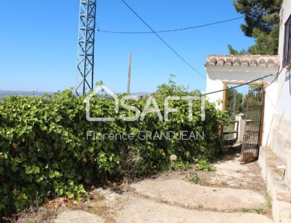 Finca con 50 hectáreas de terreno, cortijo con agua y electricidad cerca del centro de Antequera - atención inversores