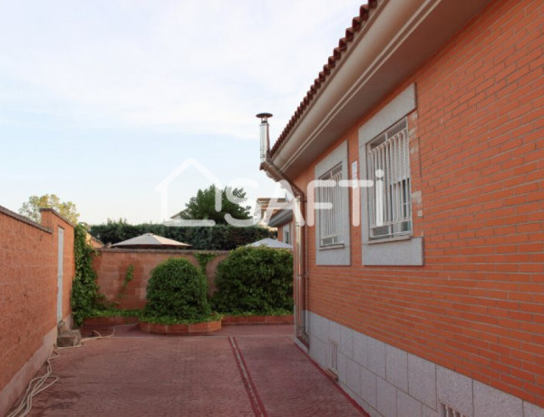 Chalet o casa independiente en venta