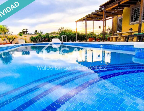 ¡¡¡ESPECTACULAR CHALET CON PISCINA EN ZONA RESIDENCIAL DE MURCIA!!!