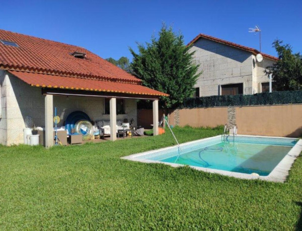 Se vende Casa / Chalet en Ribadetea  - Ponteareas ( Pontevedra)