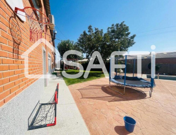 NAVE + VIVIENDA PORTILLO DE TOLEDO.